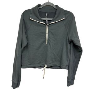 Vuori gray quarter zip sweater size small